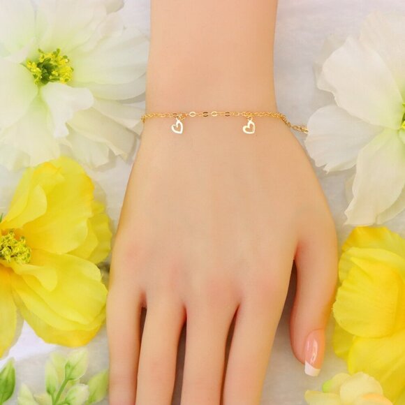 "Minimalist Bracelet, Sleek & Modern Design, Women’s Fashion, YC110269-B - Picture 9 of 10